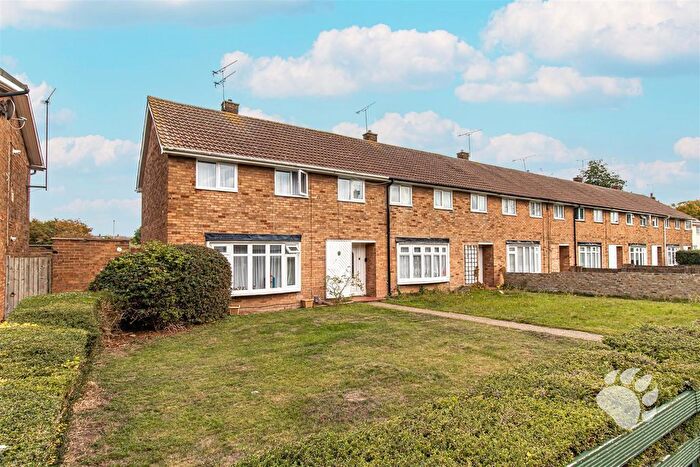 4 Bedroom End Of Terrace House For Sale In Waldringfield, Basildon, SS14