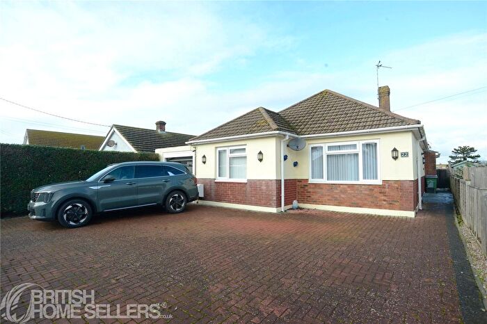 3 Bedroom Detached House For Sale In Seaview Road, Greatstone, New Romney, Kent, TN28