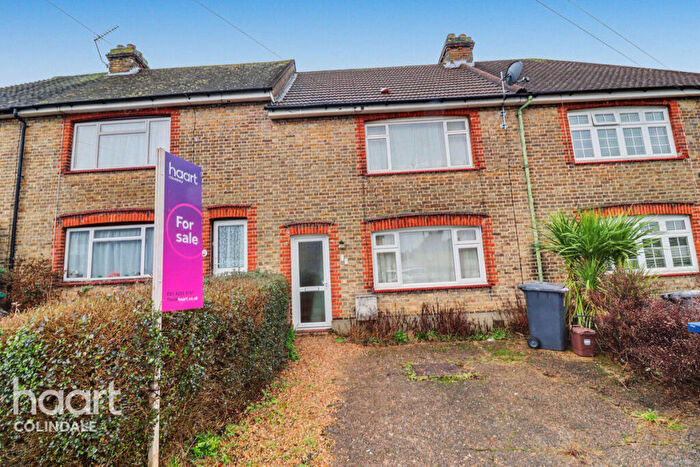 3 Bedroom Terraced House For Sale In Hyde Crescent, NW9