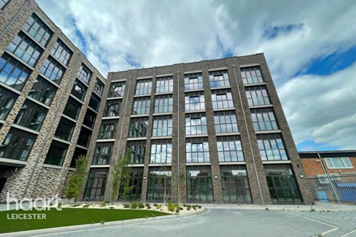 2 Bedroom Flat For Sale In Northgate Street, Leicester, LE3