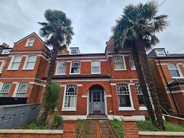 1 Bedroom Flat To Rent In Elmbourne Road, Balham, SW17