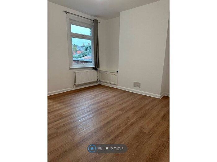 4 Bedroom Terraced House To Rent In Buckingham Street, Wolverton, Milton Keynes, MK12