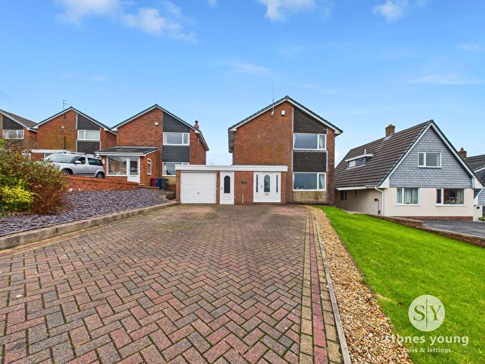 3 Bedroom Detached House For Sale In Warrenside Close, Ramsgreave, BB1