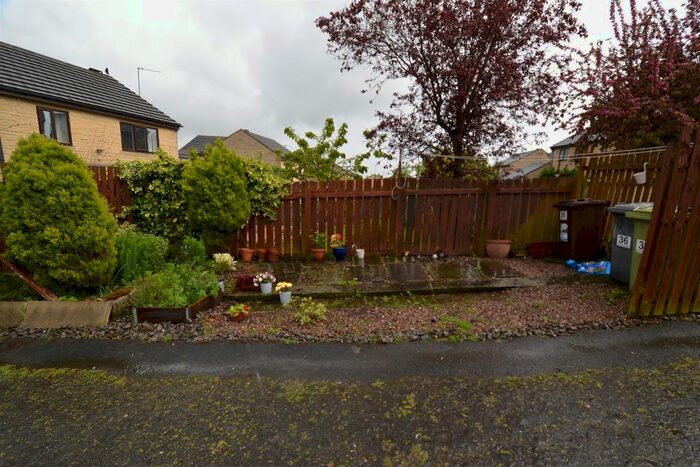 2 Bedroom End Of Terrace House For Sale In School Street, Moorbottom, Cleckheaton, BD19