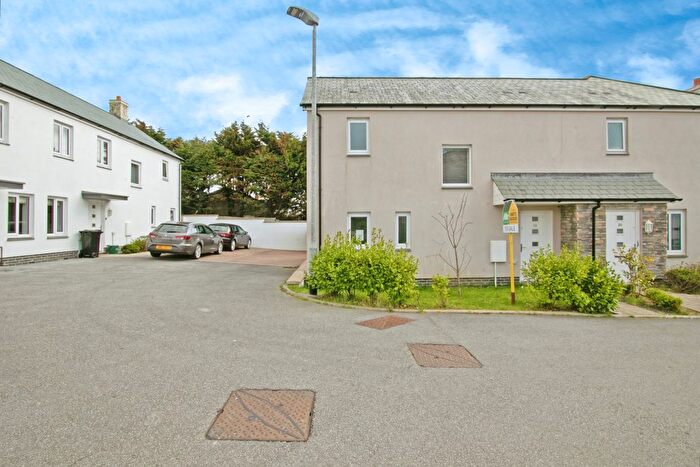 2 Bedroom End Of Terrace House For Sale In Gwel An Woon, Goonhavern, Truro, Cornwall, TR4