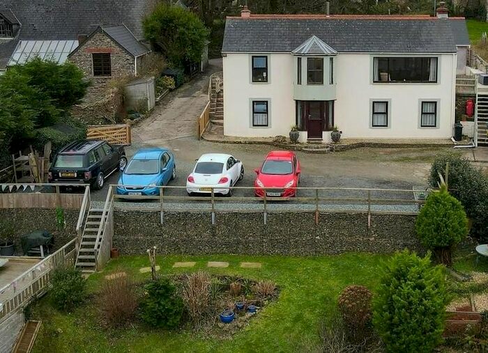 4 Bedroom Detached House For Sale In Treetops, Walton West, Little Haven, SA62