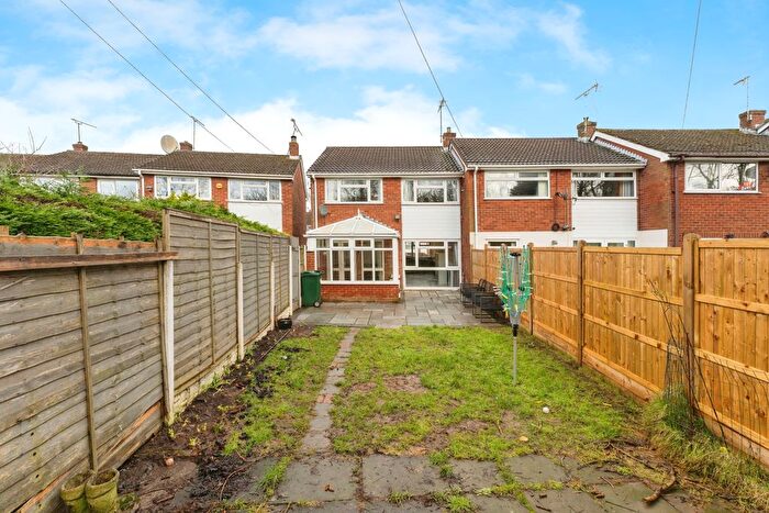 3 Bedroom End Of Terrace House For Sale In Dentith Drive, Blacon, Chester, Cheshire, CH1