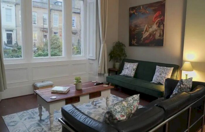 1 Bedroom Flat To Rent In Lansdowne Crescent, Glasgow, G20