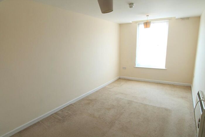 1 Bedroom Flat To Rent In Westover Road, Bournemouth, BH1