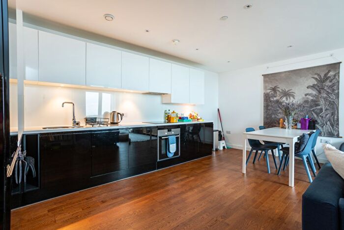 3 Bedroom Flat To Rent In Terry Spinks Place, London, E16
