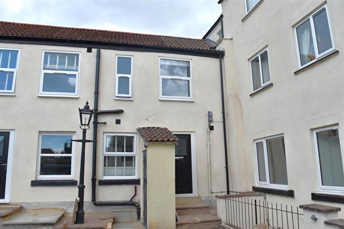 2 Bedroom Flat To Rent In Fisher Court, Ripon, HG4