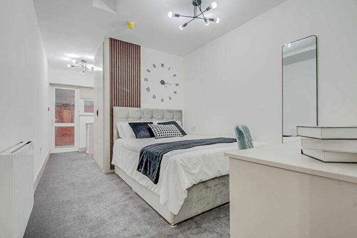 1 Bedroom Studio To Rent In Harrow View, Harrow, Middlesex, HA1