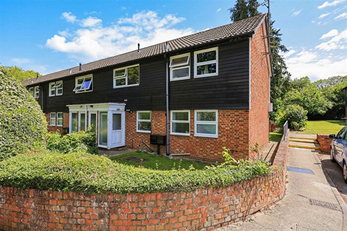 2 Bedroom Flat For Sale In Hills Road, Cambridge, CB2