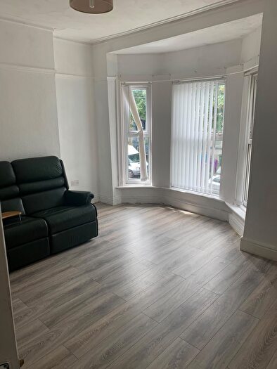 2 Bedroom Flat To Rent In Buckingham Road, Liverpool, L13