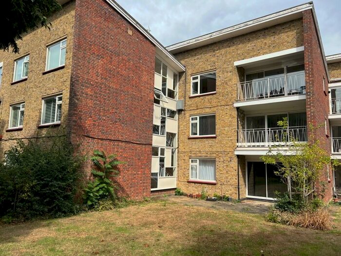 2 Bedroom Flat To Rent In Wolsey Court, Court Road, London, SE9