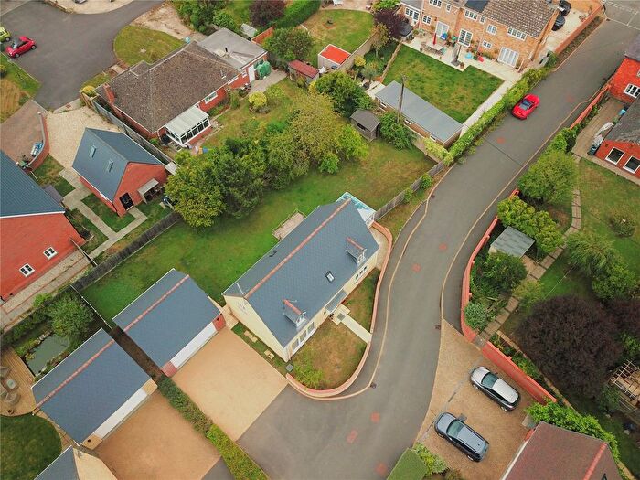 3 Bedroom Bungalow For Sale In The Orchard, South Marston, Swindon, SN3