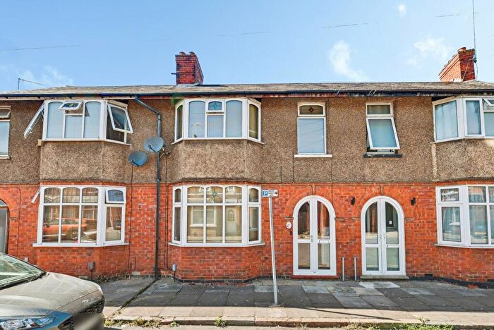 3 Bedroom Terraced House For Sale In Bowden Road, Northampton, NN5