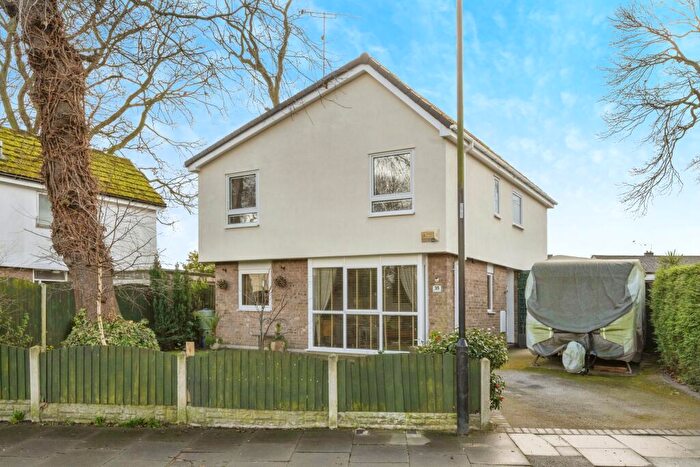 3 Bedroom Detached House For Sale In Woodcross Avenue, Cantley, Doncaster, South Yorkshire, DN4