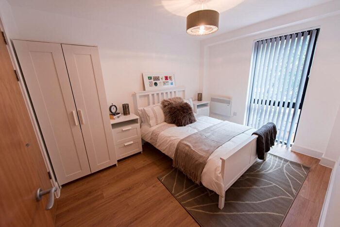 2 Bedroom Apartment To Rent In Vine Street, Liverpool, Merseyside, L7