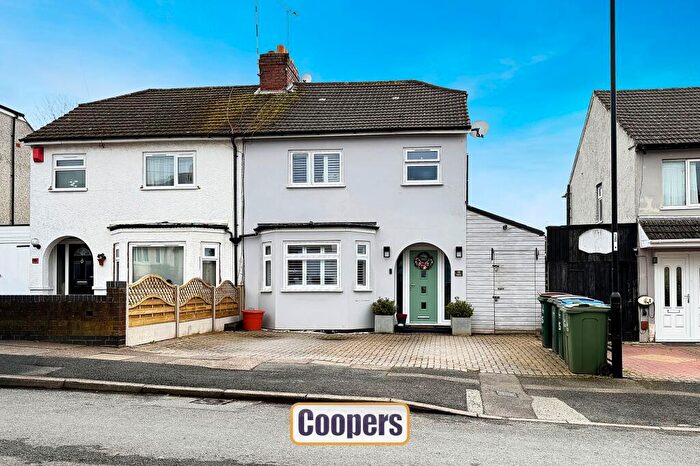 3 Bedroom Semi Detached House For Sale In Sherbourne Crescent, Coundon, CV5