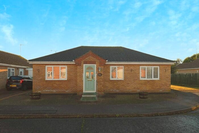 3 Bedroom Detached Bungalow For Sale In St Marks Road, Gorefield, Wisbech, Cambs, PE13