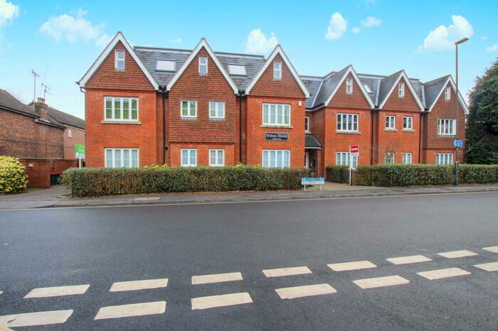 2 Bedroom Apartment To Rent In Ifield Road, Wilton House Ifield Road, RH11