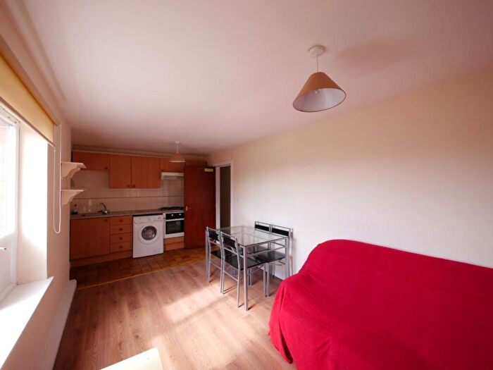 4 Bedroom Flat To Rent In Victoria Street, Leeds, LS3