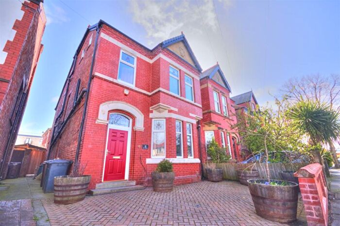 5 Bedroom House For Sale In De Villiers Avenue, Liverpool, L23