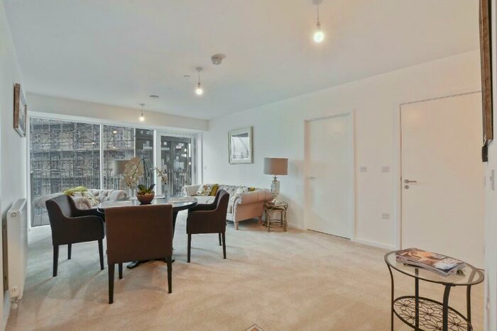 2 Bedroom Apartment To Rent In Ilford Hill, Ilford, London, IG1