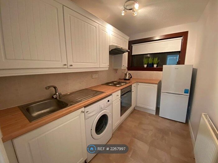 1 Bedroom Flat To Rent In Dumbarton Road, Glasgow, G14