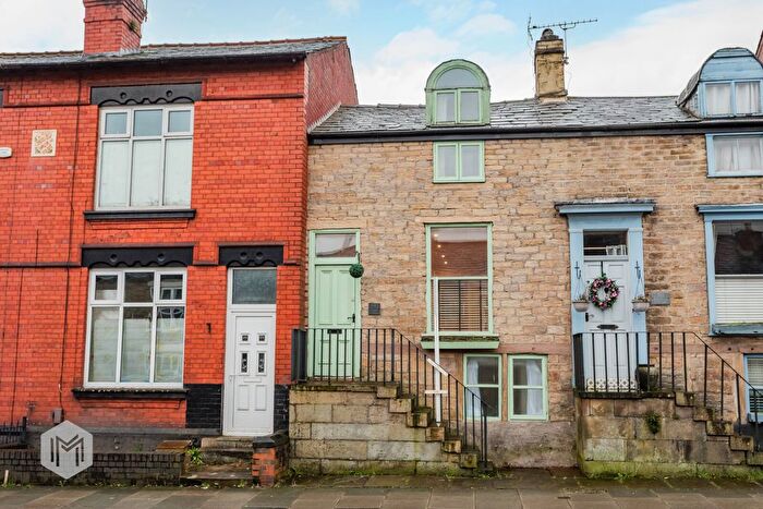 2 Bedroom Cottage For Sale In Halliwell Road, Bolton, Greater Manchester, BL1