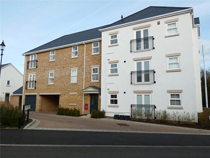 2 Bedroom Flat For Sale In Aurum Green Avenue, Chineham, Basingstoke, Hampshire, RG24