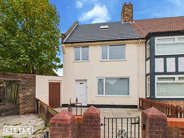 3 Bedroom Semi-detached House For Sale In Barkbeth Road, Liverpool, L36