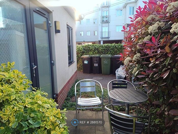 Studio To Rent In Bournemouth, Bournemouth, BH8