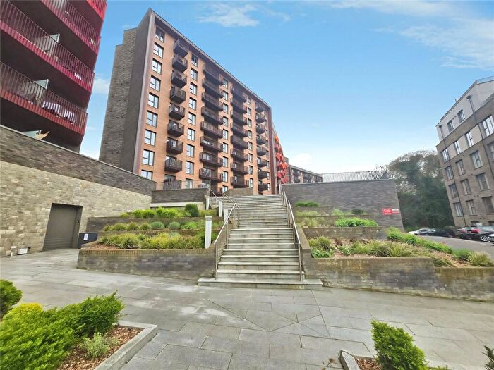 2 Bedroom Flat To Rent In Mill Wood, Maidstone, Kent, ME14