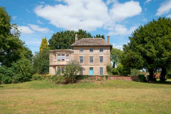 10 Bedroom Detached House For Sale In Cranhams Lane, Cirencester, GL7