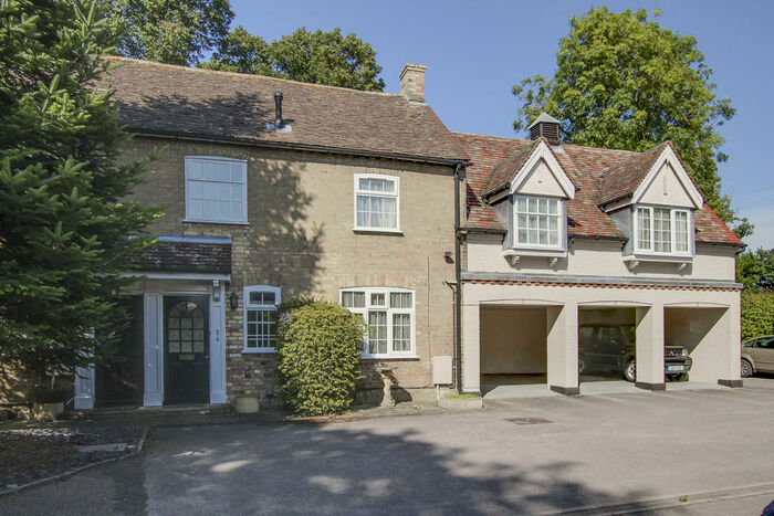 2 Bedroom Mews To Rent In Audreys Court, Great North Road, Eaton Socon, PE19