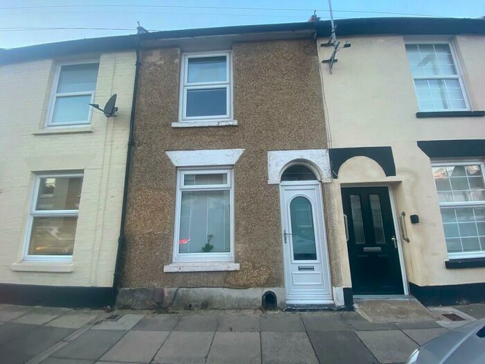 2 Bedroom Terraced House To Rent In Napier Road, Southsea, PO5