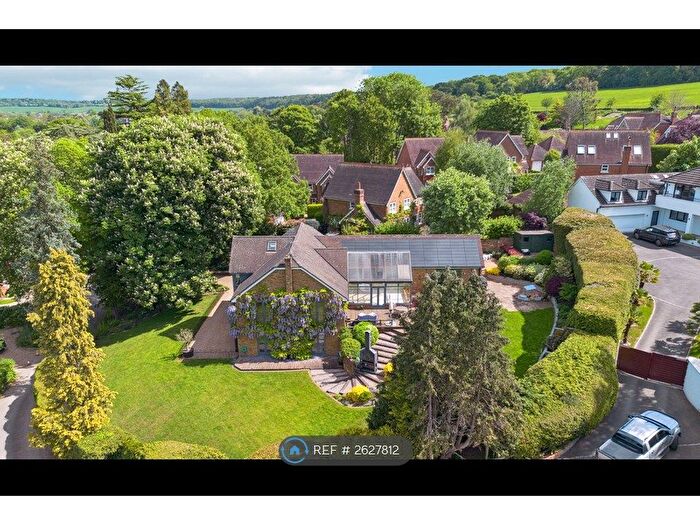 4 Bedroom Detached House To Rent In Grange Drive, Wooburn Green, High Wycombe, HP10