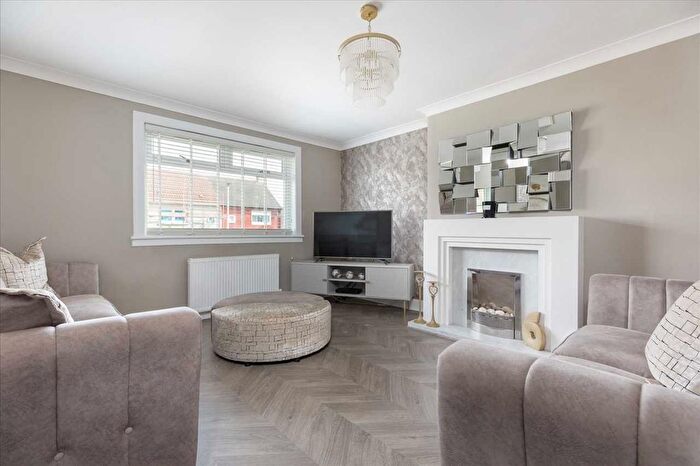 3 Bedroom End Of Terrace House For Sale In Glentarbert Road, Rutherglen, Glasgow, G73