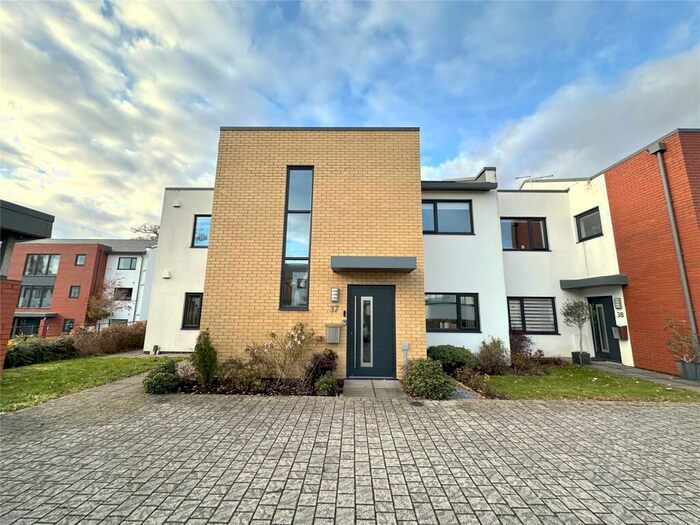 2 Bedroom Apartment To Rent In Exeter, Devon, EX3