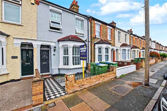 3 Bedroom Terraced House For Sale In Palmeira Road, Bexleyheath, DA7