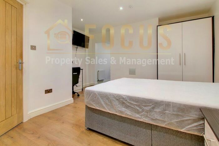 Studio To Rent In London Road, Leicester, LE2