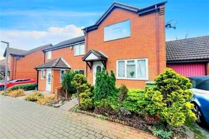 4 Bedroom House To Rent In Wistmans, Furzton, MK4