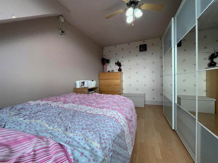 3 Bedroom Terraced House For Sale In Roman, East Tilbury, Tilbury, RM18