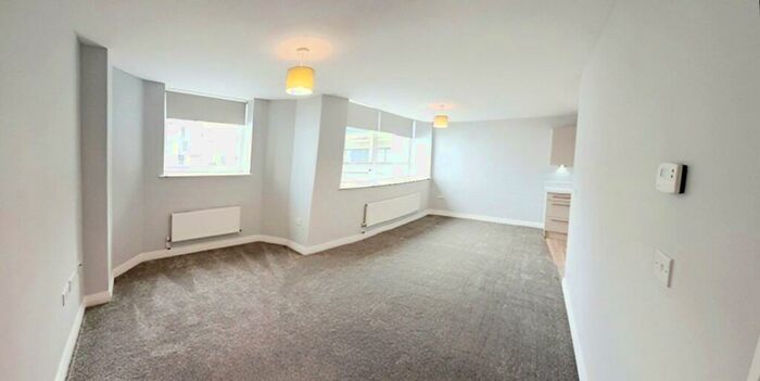 1 Bedroom Flat To Rent In Swingate, Stevenage, Hertfordshire, SG1