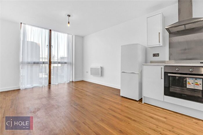 1 Bedroom Flat To Rent In East Street, Bedminster, Bristol, BS3