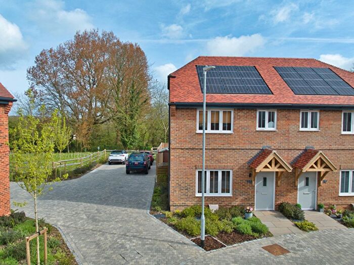 3 Bedroom Semi Detached House For Sale In Boulmer Crescent, Hawkinge, Kent, CT18