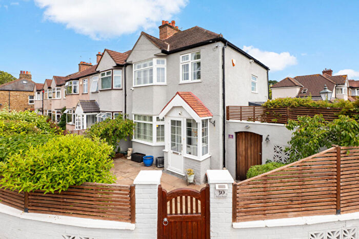 3 Bedroom End Of Terrace House For Sale In Forest Road, Sutton, SM3