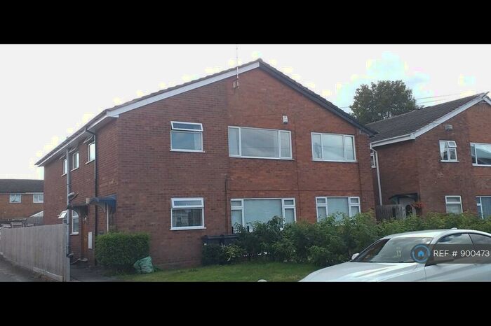 2 Bedroom Maisonette To Rent In Kington Way, Birmingham, B33
